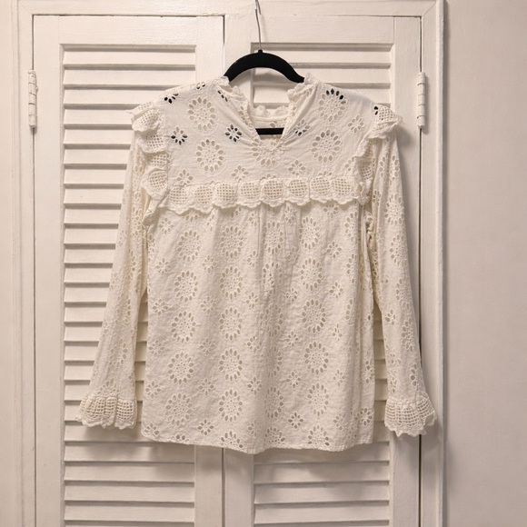 Zara 🤍 Eyelet Ruffle Blouse - Picture 4 of 5
